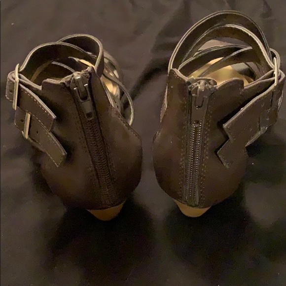 Wedge sandals - Picture 2 of 3
